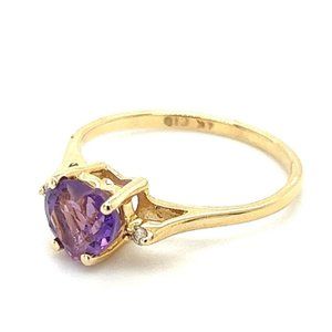 14K Yellow Gold Genuine Heart shaped Amethyst and Diamond 3 stone Ring size 4.25